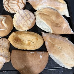 Leo's Bakery