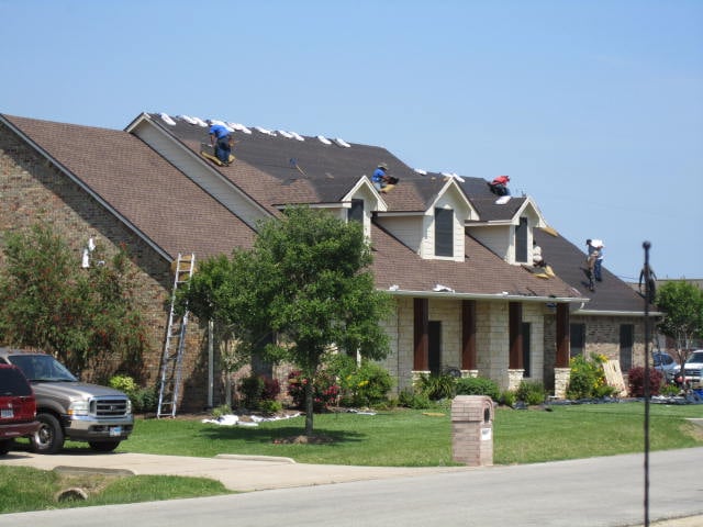 Slide of Cinch Roofing