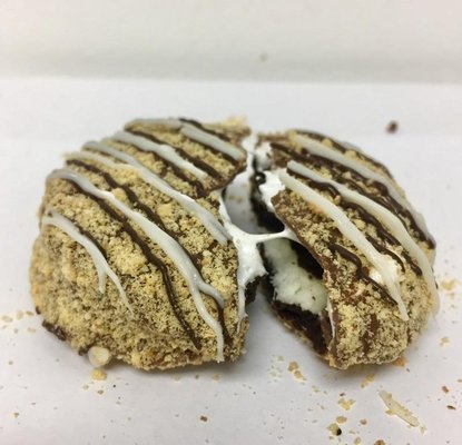 Mindy's Munchies by null