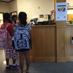 Hidden Hills Elementary School - 学校办公室