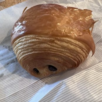 Aux Merveilleux de Fred - Patisserie/Cake Shop Near Me - Montreal, Quebec Aux Merveilleux de Fred - Patisserie/Cake Shop Near Me - Montreal, Quebec
