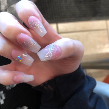 Nail Art & Spa - Nail Salons Near Me - Santa Rosa, California