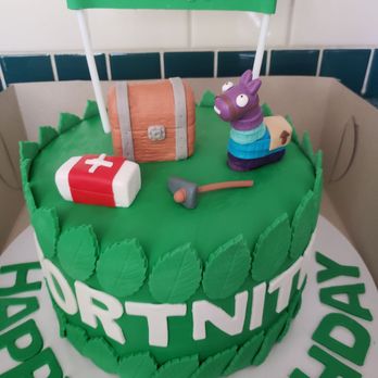 Maral's Pastry - Cute Fortnite cake, chocolate chocolate mouse inside. Toppers are from Amazon - Bakeries Near Me - Van Nuys, California Maral's Pastry - Cute Fortnite cake, chocolate chocolate mouse inside. Toppers are from Amazon - Bakeries Near Me - Van Nuys, California