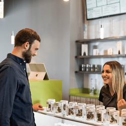 Dr Z Leaf - Tulsa Dispensary providing professional consulation and premium products.