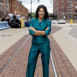 Dianne Granger - KW Elite Team - Handling Business through out many cities! Residential and Commercial.
