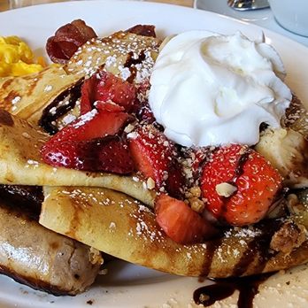 Yolk - West Loop - Coffee & Tea Near Me - Chicago, Illinois