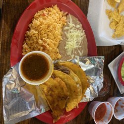Orale Taco Bar - QuesaBirria Tacos