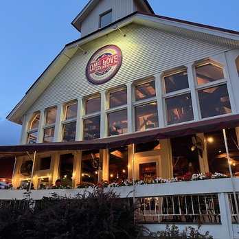 Basecamp Brewing - The entrance - Brewpubs Near Me - Lincoln, New Hampshire
