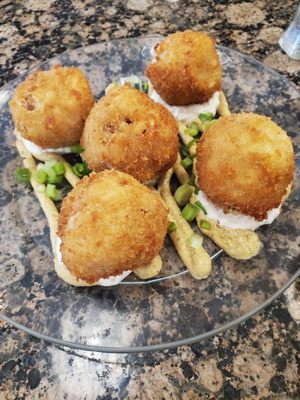 Amber Rose Restaurant & Catering by null