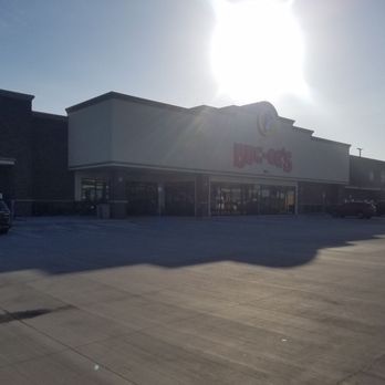 Buc-ee's - Gas Stations Near Me - Daytona Beach, Florida Buc-ee's - Gas Stations Near Me - Daytona Beach, Florida