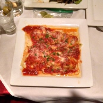 Daniela Pasta & Pastries - Daniela Ravioli ricotta e spinaci - Desserts Near Me - Baltimore, Maryland