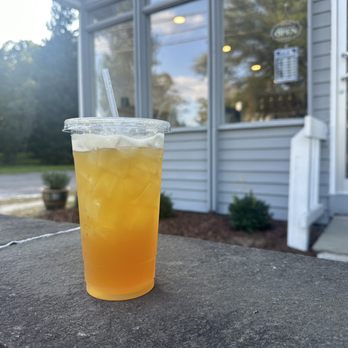 Tea Method - Peach fruit tea, half sweet - Coffee & Tea Near Me - Simsbury, Connecticut