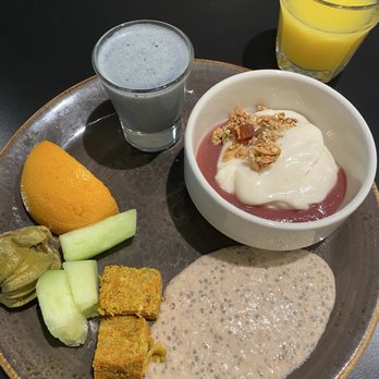 Le Vivoir - Breakfast - French Near Me - Quebec City, Quebec