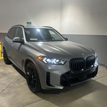 Beverly Hills BMW - Car Dealers Near Me - Los Angeles, California