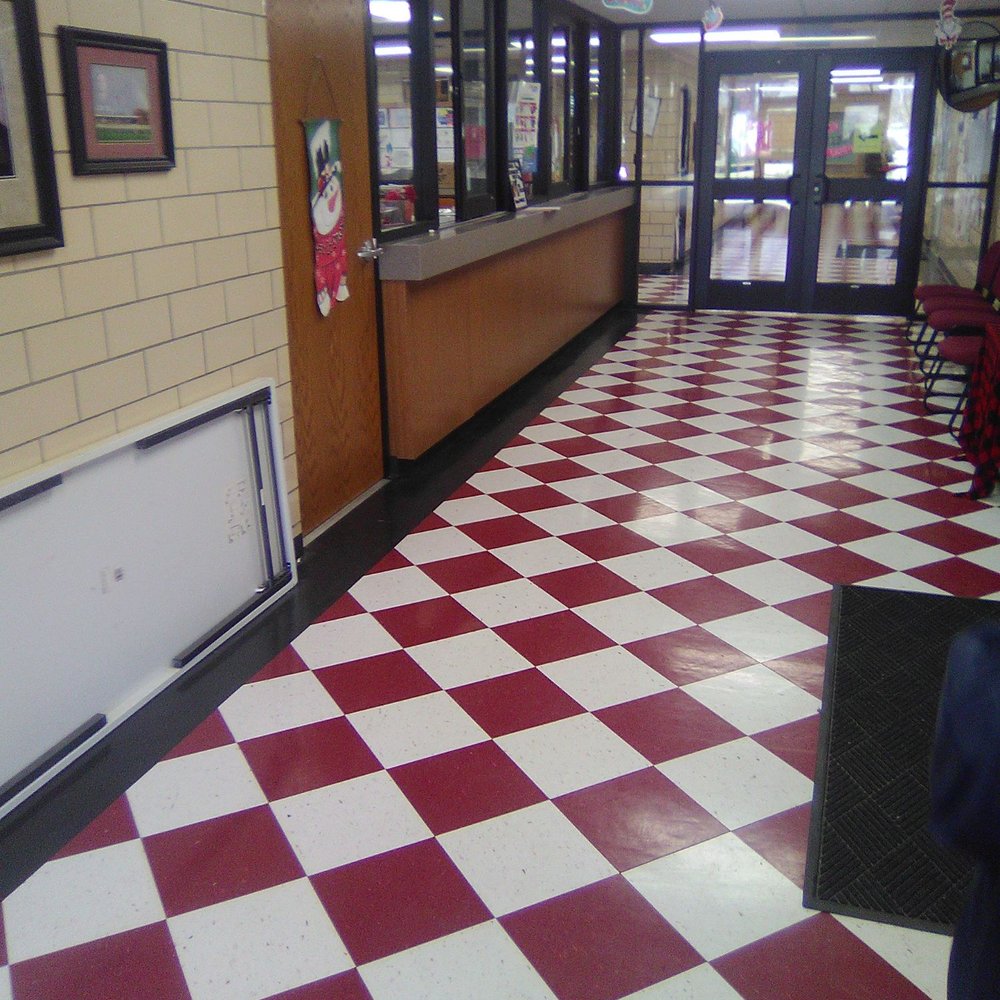 Watonga Elementary School - Front entrance - Elementary Schools Near Me - Watonga, Oklahoma