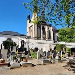 Kostnice v Sedlci - This is the outside of the ossuary.