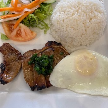 City Pho & Grill - Grilled Pork Chop Rice Platter with Sunny Side-Up Egg - Vietnamese Near Me - Maitland, Florida