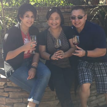 Uncorked Tours - Wine Tours Near Me - Temecula, California Uncorked Tours - Wine Tours Near Me - Temecula, California