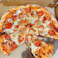 Philipo's Pizza & Pasta - 14" supreme pizza