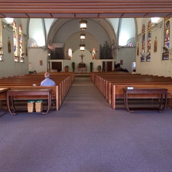 St Patrick Church - The nave - Churches Near Me - Honolulu, Hawaii St Patrick Church - The nave - Churches Near Me - Honolulu, Hawaii