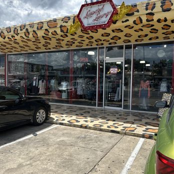 Leopard Lounge - Used, Vintage & Consignment Near Me - Austin, Texas
