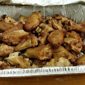 Pork On A Fork - Pound of chicken wings. I think they hooked me up. They were good..not great, but good ;-) - Barbeque Near Me - Phoenix, Arizona Pork On A Fork - Pound of chicken wings. I think they hooked me up. They were good..not great, but good ;-) - Barbeque Near Me - Phoenix, Arizona