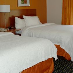 Fairfield by Marriott Inn & Suites Fairmont