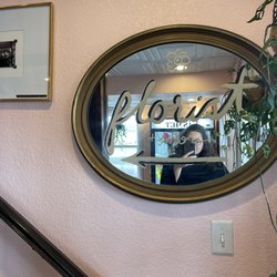 Kismet Coffee & Bloom