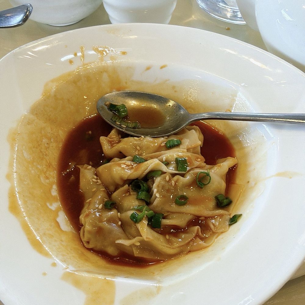 Lulu's Kitchen - Spicy 2. Wonton with Chili Oil - Szechuan Near Me - Dublin, California Lulu's Kitchen - Spicy 2. Wonton with Chili Oil - Szechuan Near Me - Dublin, California