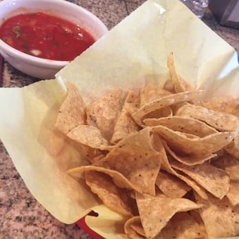 Night & Day Cafe - FRESH chips and salsa! Watched them make them by hand and there is nothing better than warm chips with a great salsa - Beer Bar Near Me - Coronado, California Night & Day Cafe - FRESH chips and salsa! Watched them make them by hand and there is nothing better than warm chips with a great salsa - Beer Bar Near Me - Coronado, California