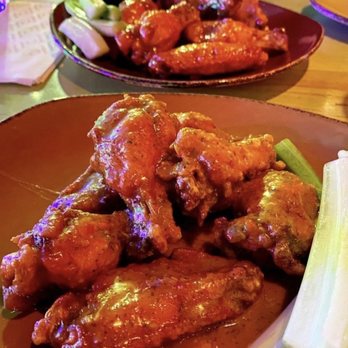 Mad Mex - Shadyside - Honey Chipotle BBQ Wings and Southwestern Wings - Mexican Near Me - Pittsburgh, Pennsylvania Mad Mex - Shadyside - Honey Chipotle BBQ Wings and Southwestern Wings - Mexican Near Me - Pittsburgh, Pennsylvania