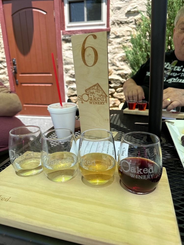 SOAKED WINERY 567 Blue Mountain Dr, Walnutport, Pennsylvania Wine