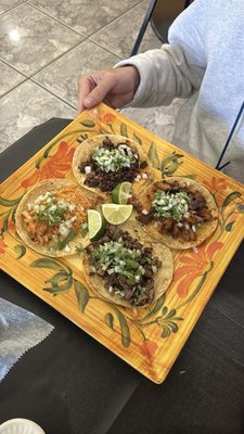 Akay Tacos by null