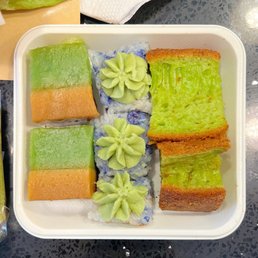 Pulut Tai Tai Pulut Tai Tai