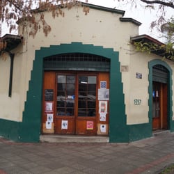 Rapa Nui - Fachada local
