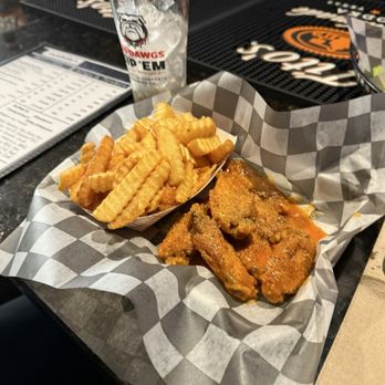 Uncle Bobby's Wings & Beer - lemon pepper sprinkles with Fries - Chicken Wings Near Me - Griffin, Georgia Uncle Bobby's Wings & Beer - lemon pepper sprinkles with Fries - Chicken Wings Near Me - Griffin, Georgia