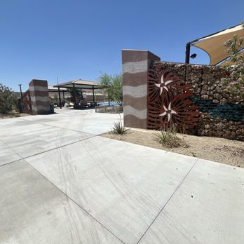 Lt Erik Lloyd Memorial Park - Side entrance to park - Parks Near Me - Las Vegas, Nevada