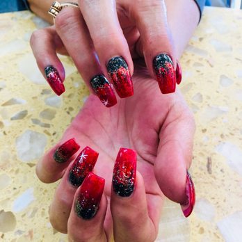 Sylvias Nails - Christmas nails - Nail Salons Near Me - Sacramento, California