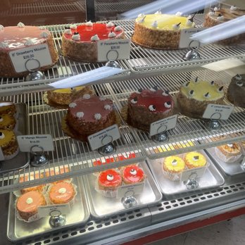 Rick's Bakery - Bakeries Near Me - Urbana, Illinois