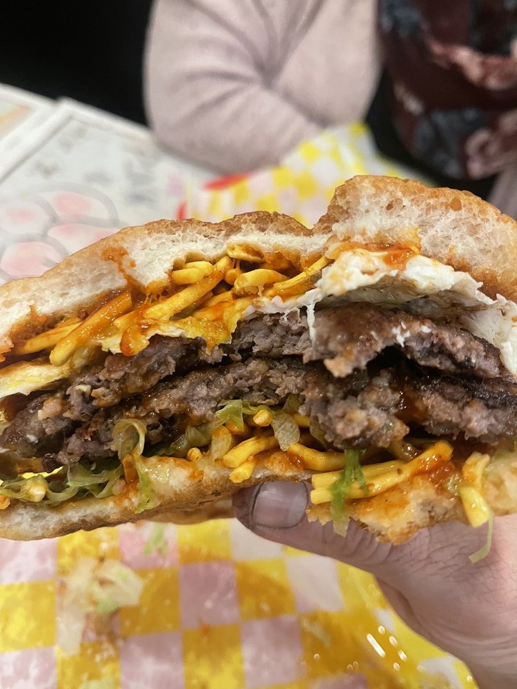 GRAVY BURGERS AND FRIES Updated September 2024 147 Photos & 85