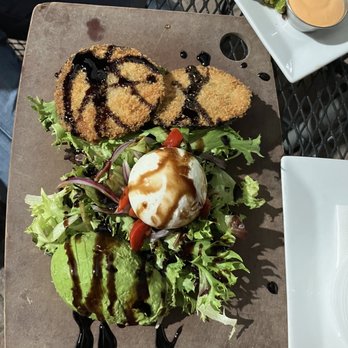 Panther Pub - Burrata & England - Pubs Near Me - Allamuchy, New Jersey