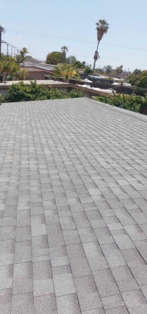 Slide of Berumen Roofing