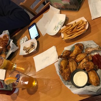 Beef 'O' Brady's - table full of food - Sports Bars Near Me - North Port, Florida Beef 'O' Brady's - table full of food - Sports Bars Near Me - North Port, Florida