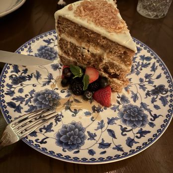Succotash Prime - Hummingbird Cake - Southern Near Me - Washington, DC, District of Columbia Succotash Prime - Hummingbird Cake - Southern Near Me - Washington, DC, District of Columbia