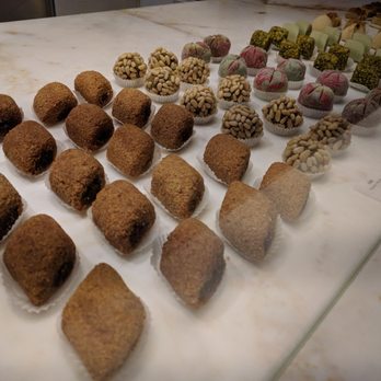 Kanoun - Pastries - Tea Rooms Near Me - Paris, 75