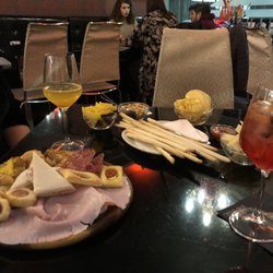 Barcelona - Tagliere da 2 euro da condividere