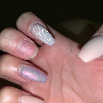 Nail Studio - Not even a week and one nail came off already and stones came off - Nail Salons Near Me - La Mirada, California