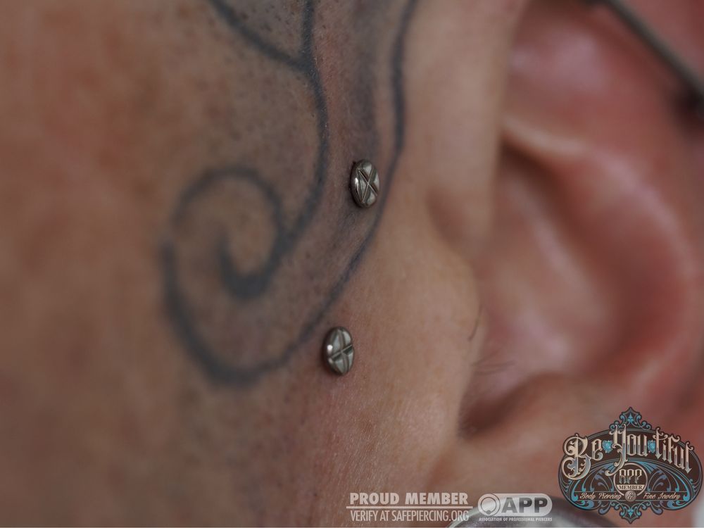 Be-You-tiful Body Piercing & Fine Jewelry Logo