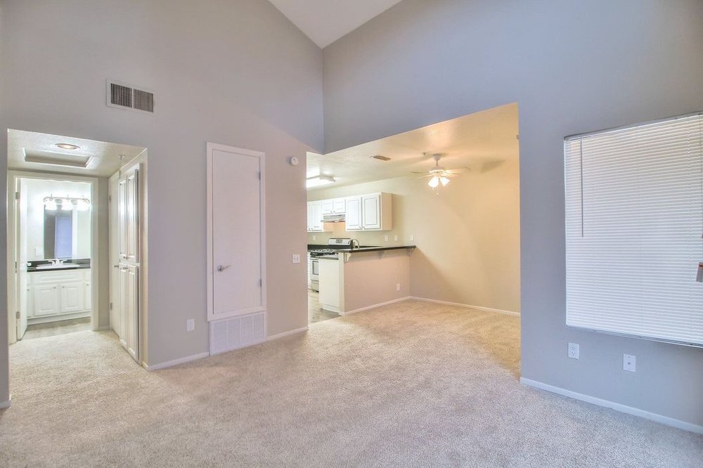 AVERY AT TOWNCENTRE Updated September 2024 19 Photos 1275 Central