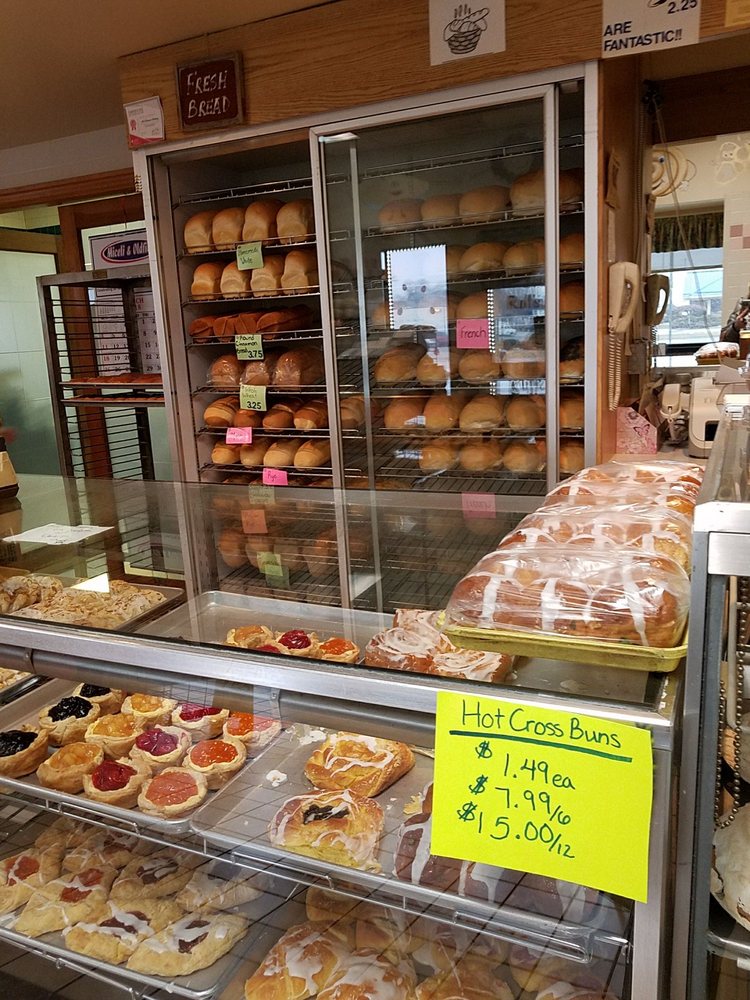 MT CLEMENS BAKERY CLOSED Updated May 2024 30 Photos & 16 Reviews 95 N Groesbeck Hwy